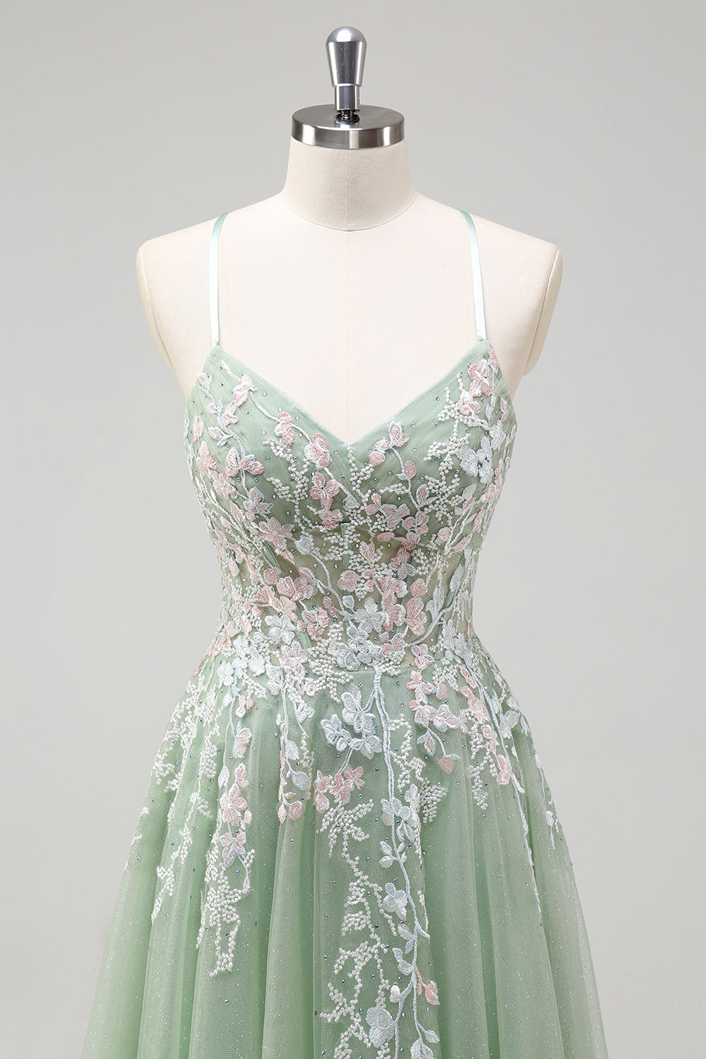 Sage A-Line Spaghetti Straps Tulle Abito lungo da ballo con applicazioni