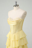 Fucsia A Line senza spalline corsetto Tiered Abito da cerimonia con volant