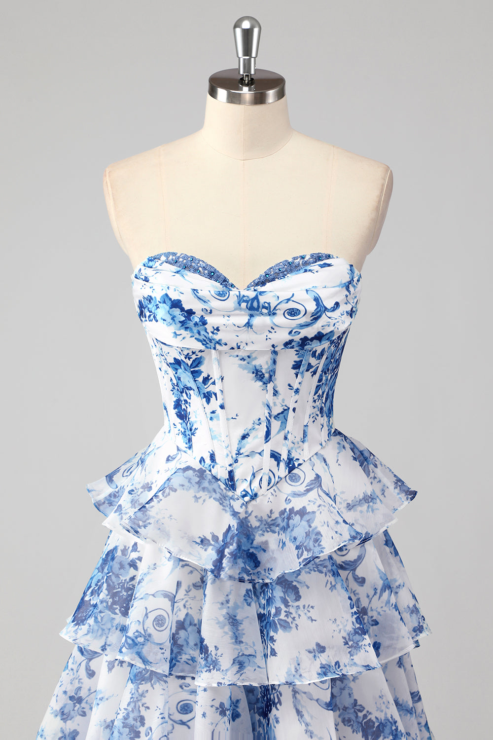 Blu Fiore Bianco Abito lungo da cerimonia a strati con scollo a cuore a trapezio e spacco