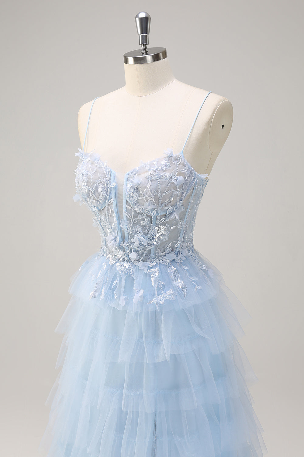 Azzurro Spaghetti Straps A-Line Tulle Tiered Corsetto lungo Abito da cerimonia con fessura