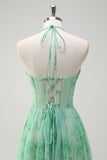 Verde A-Line Halter corsetto floreale volant lungo Abito da cerimonia con fessura
