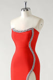 Rosso Sheath senza spalline strass Tea Length Abito da cerimonia con fessura