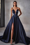 Navy Satin A Line Spaghetti Straps Abito lungo da Cerimonia con fessura