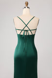 Verde scuro Sirena Spaghetti Straps Satin Prom Dress con pieghe