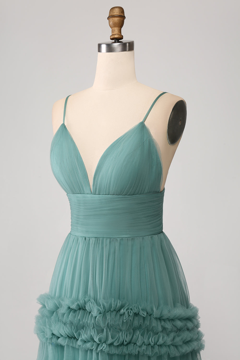 Abito lungo da ballo in tulle verde A Line con spalline sottili e volant
