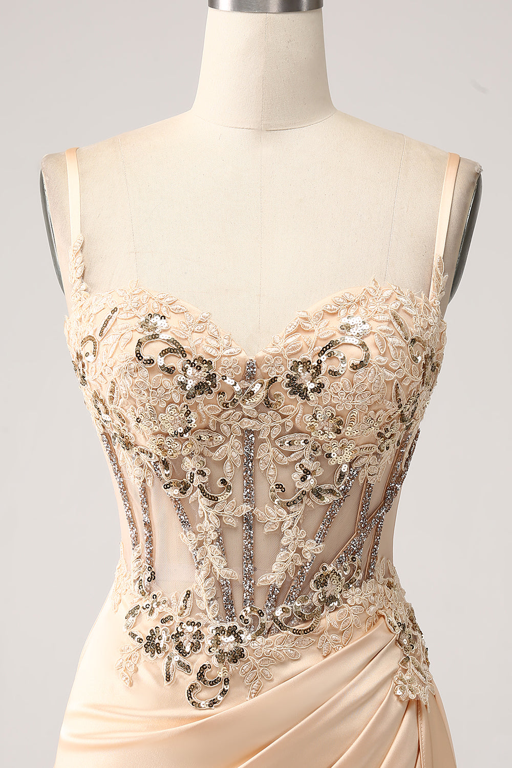 Elegante Champagne Mermaid plissettato abito da ballo in raso con applicazioni