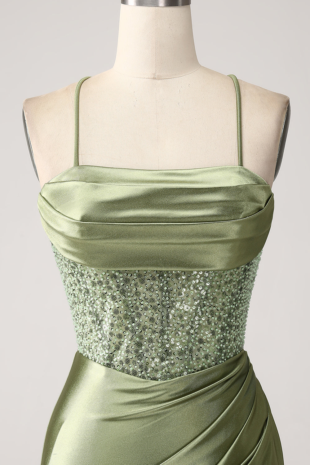 Army Green Mermaid Cowl Neckline Paillettes Abito da ballo lungo con fessura