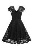 Abito anni '50 stile Hepburn in pizzo nero con scollo a V