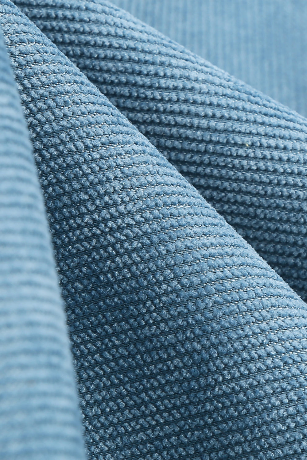 Abito giallo con collo quadrato anni '50