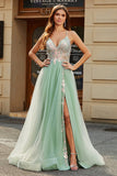 A-Line Scollo a V Pavimento-Lungo in rilievo Tulle Verde chiaro Prom Dress con spacco