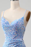 Abito da ballo azzurro con paillettes scintillanti con spacco