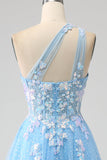 Splendida linea una spalla blu chiaro abito lungo in tulle prom con applicazioni