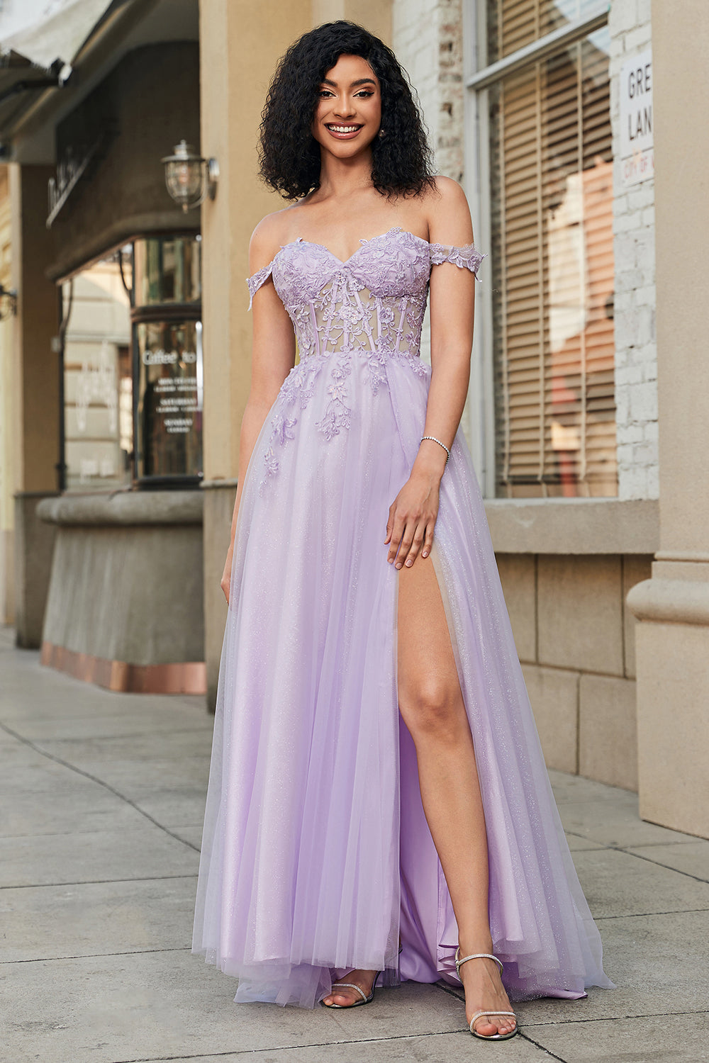 Splendida linea Off the Shoulder Corsetto viola abito da ballo con appliques