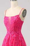 Abito da ballo fucsia con spacco lungo in pizzo bustier A-Line