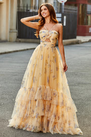 Giallo A-Line Halter plissettato Tulle Tiered Long Prom Dress con ricamo