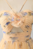 Giallo A-Line Halter plissettato Tulle Tiered Prom Dress con ricamo