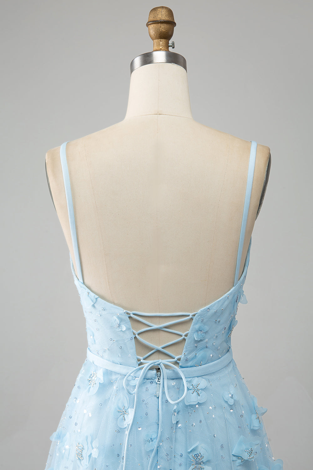 Azzurro cielo A Line Spaghetti Straps Sparkly Beaded Prom Dress con farfalle 3D