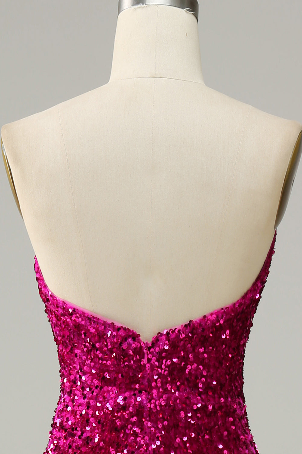 Abito da ballo senza spalline fucsia con spacco