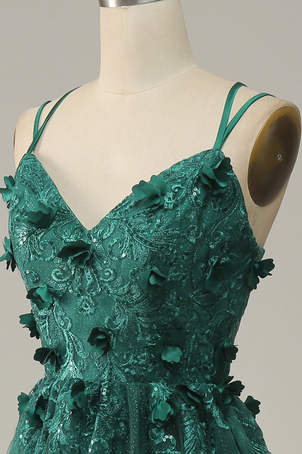 Abito da ballo in tulle verde scuro A Line con spacco
