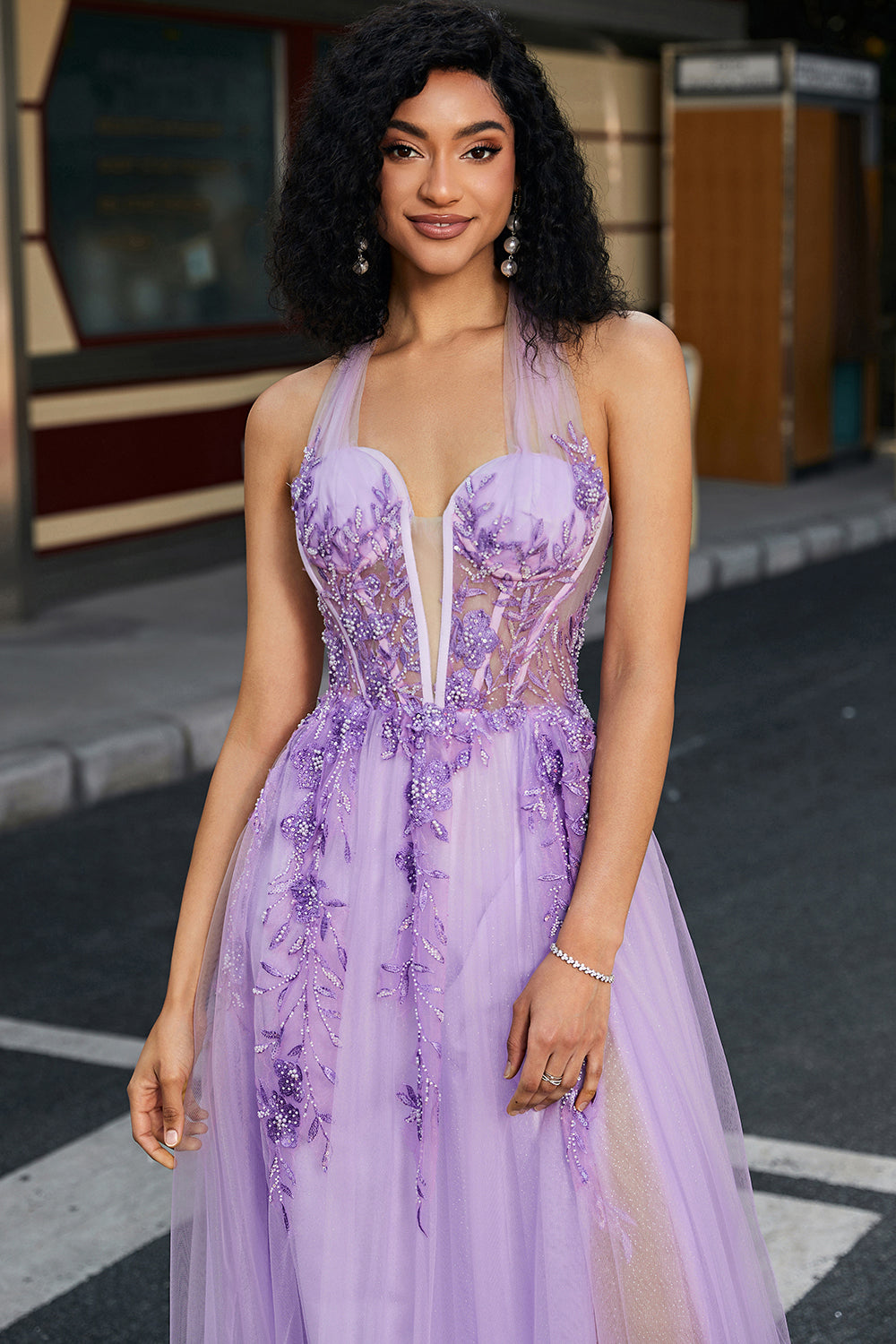 Splendida A Line Halter Neck Grigio Corsetto Viola Prom Dress con Appliques