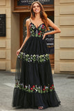 Splendido A Line Spaghetti Straps Nero Abito Lungo Prom con Ricamo