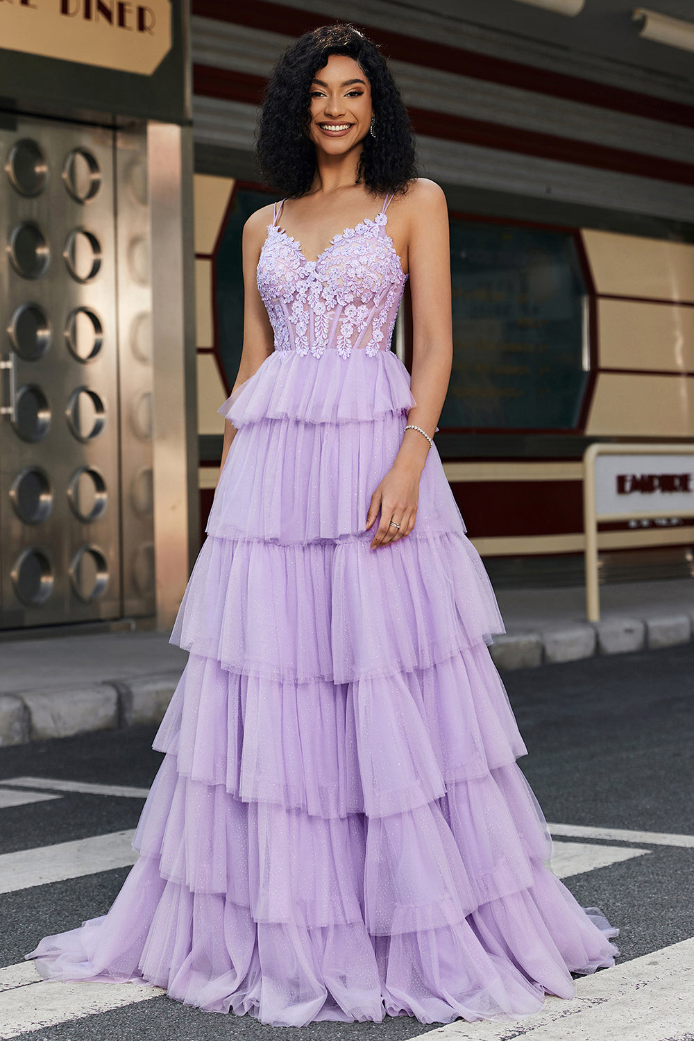 Princess A Line Spaghetti Straps Lilac Corsetto Prom Dress con appliques volant