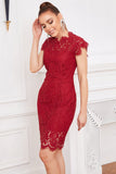Abito in pizzo bodycon rosso