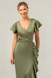 Olive A Line V Neck Satin Abito da damigella d'onore asimmetrico con fessura a balze