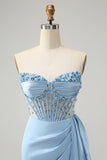 Sparkly Blue Aderente Sweetheart Corsetto Abito Da Laurea con perline