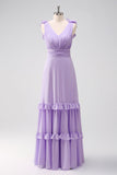 Abito da damigella d'onore increspato in chiffon lilla con volant