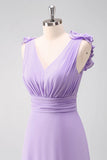 Abito da damigella d'onore increspato in chiffon lilla con volant