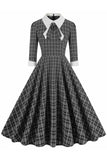 Nero Plaid Scollo a bavero Vintage 1950s Dress con mezze maniche