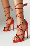 Scarpe da donna con cinturino metallico dorato Stilletos tacchi scarpe con farfalla