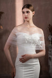 Scialle da sposa con applique a fiori bianchi