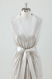 Champagne Sparkly V Neck Tea Length Holiday Party Dress con fiocco