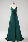 Verde scuro A-Line Spaghetti Straps Increspato Lace-Up Back Satin Abito da damigella d'onore lungo