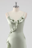 Sage Long Satin V Neck Ruffled Abito da damigella d'onore