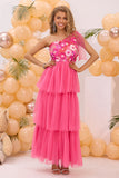 Fucsia una spalla una linea a strati tulle abito da ballo lungo