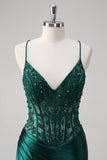 Abito lungo da cerimonia con corsetto con paillettes a sirena verde scuro con lacci sul retro