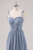 Dusty Blue A Line Corsetto Abito da damigella d'onore lungo con fessura