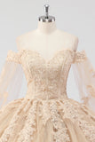 Principessa Champagne Off the Shoulder Maniche a mantella Tulle Abito Quinceanera con applicazioni