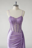 Sparkly viola corsetto in raso laterale mantello lungo abito da ballo con fessura