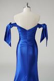 Royal Blue Mermaid Off la spalla plissettato Prom Dress