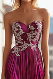 Chic fucsia senza spalline Sweetheart lungo abito da ballo con ricamo