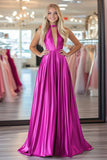 Chic fucsia una linea Halter con scollo a V in raso plissettato lungo abito da ballo
