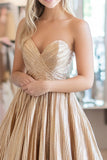 A Line Gold senza spalline metallizzato Satin Prom Dress