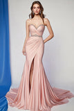 Blush Pleted Mermaid senza spalline perline Abito formale con fessura