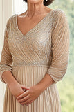 Elegante Champagne A Line V Neck Plissettato Madre Abito Da Sposa
