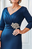 Navy V-Neck Raso ricamato increspato Madre della sposa Abito