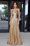 Oro Sweetheart metallico A-Line plissettato lungo abito da ballo